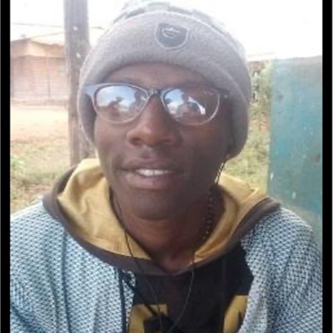 Aksanti Murhebwa - Visual Artist